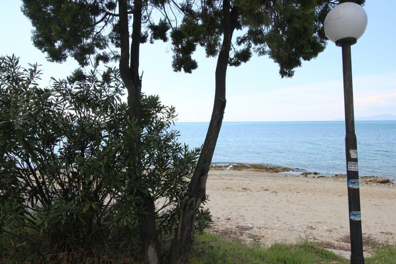 Kariani Beach Apartment Eksteriør bilde