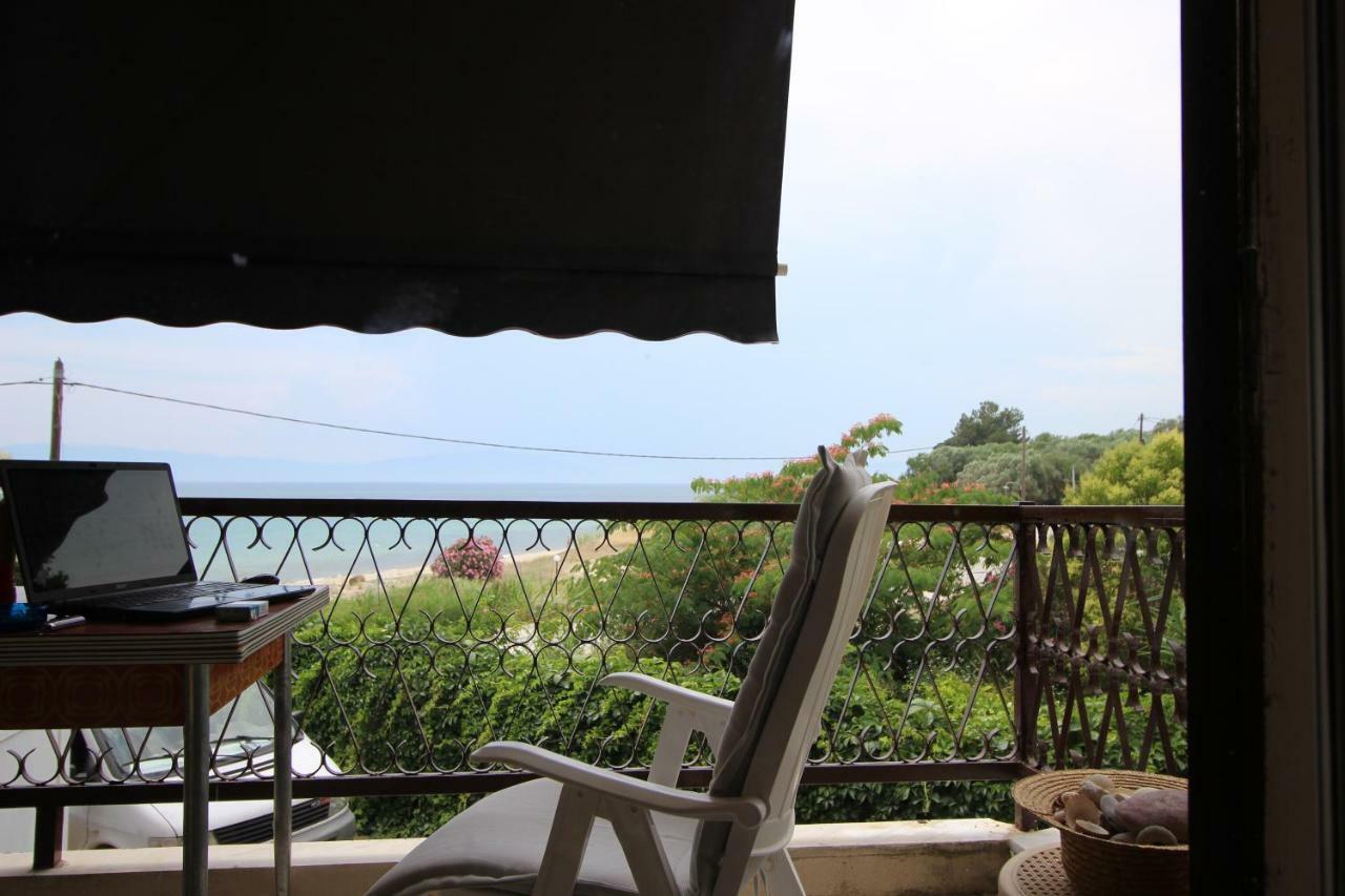 Kariani Beach Apartment Eksteriør bilde